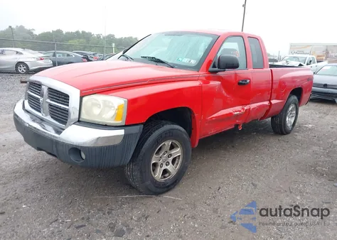 2005 Dodge Dakota Slt z USA, uszkodzony, nr VIN 1D7HW42N25S305244